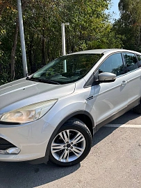 Ford Kuga, 2014г, передний привод, автомат