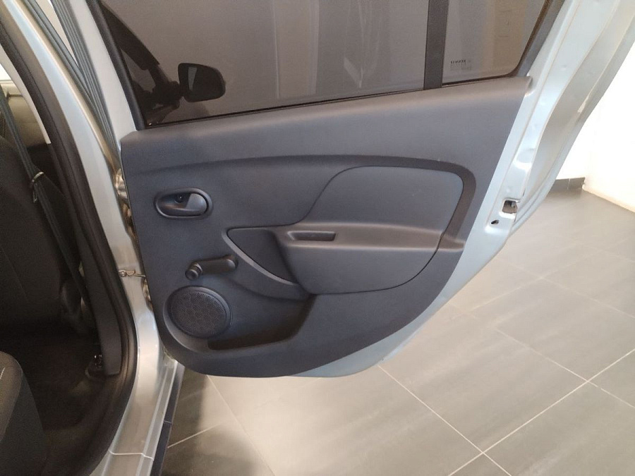 Renault Logan, 2020г., передний привод, механика