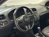 Volkswagen Polo, 2015г., передний привод, автомат
