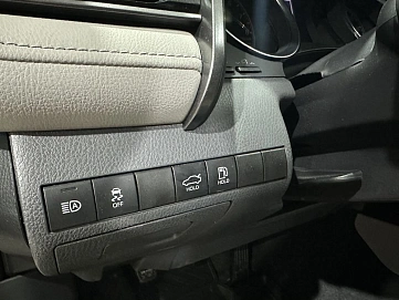 Toyota Camry, 2020г, передний привод, автомат