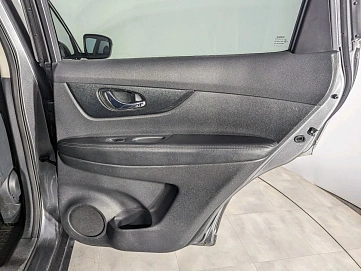 Nissan X-Trail, 2016г, передний привод, вариатор