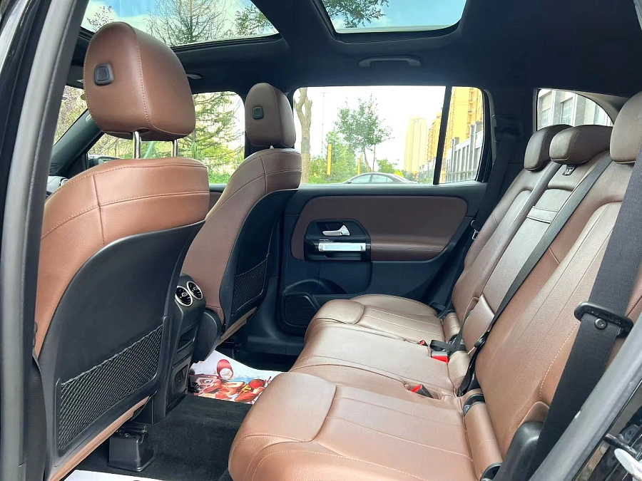 Mercedes-Benz GLB, 2021г., передний привод, робот