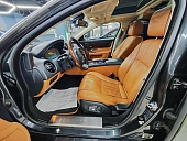 Jaguar XJ, 2011г., задний привод, автомат