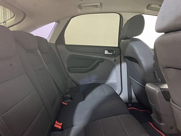 Ford Focus, 2010г, передний привод, автомат