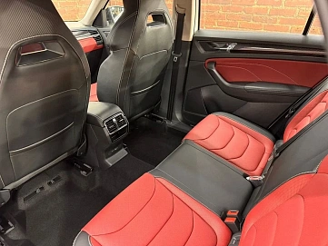 Skoda Kodiaq, 2024г, полный привод, робот