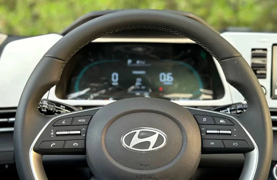 Hyundai Elantra, 2025г., передний привод, вариатор