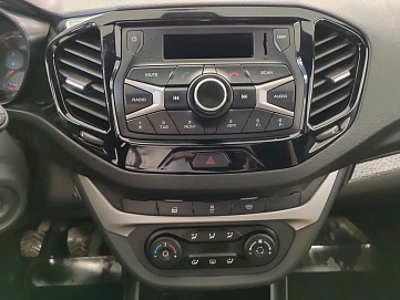 Lada (ВАЗ) Vesta, 2021г, передний привод, механика