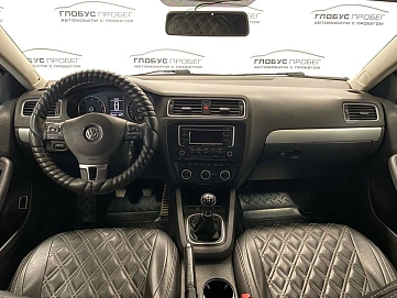 Volkswagen Jetta, 2013г, передний привод, механика