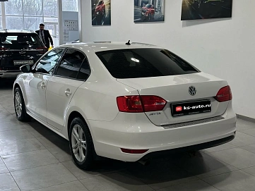 Volkswagen Jetta, 2014г, передний привод, механика