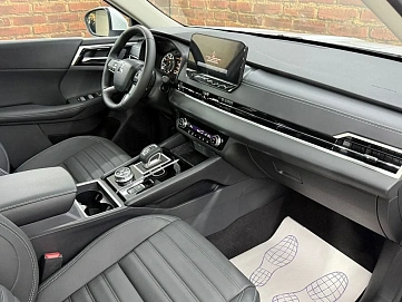 Mitsubishi Outlander, 2023г, передний привод, вариатор