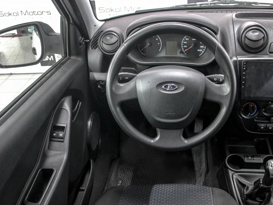 Lada (ВАЗ) Granta, 2014г., передний привод, механика