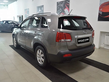 Kia Sorento, 2010г, полный привод, автомат