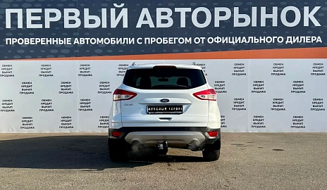 Ford Kuga, 2013г, передний привод, автомат
