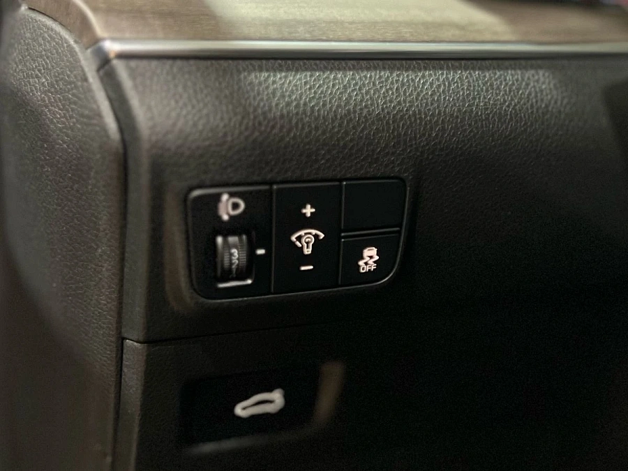 Kia K5, 2021г., передний привод, автомат