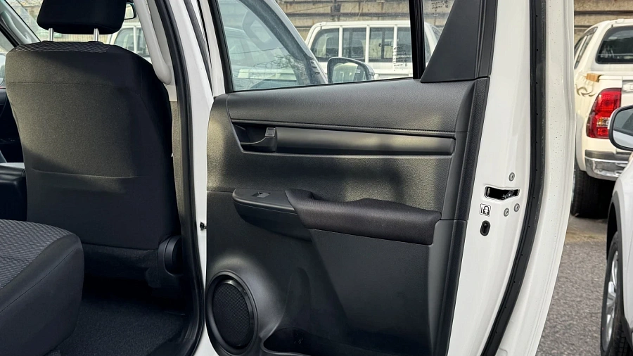 Toyota Hilux, 2024г., полный привод, автомат
