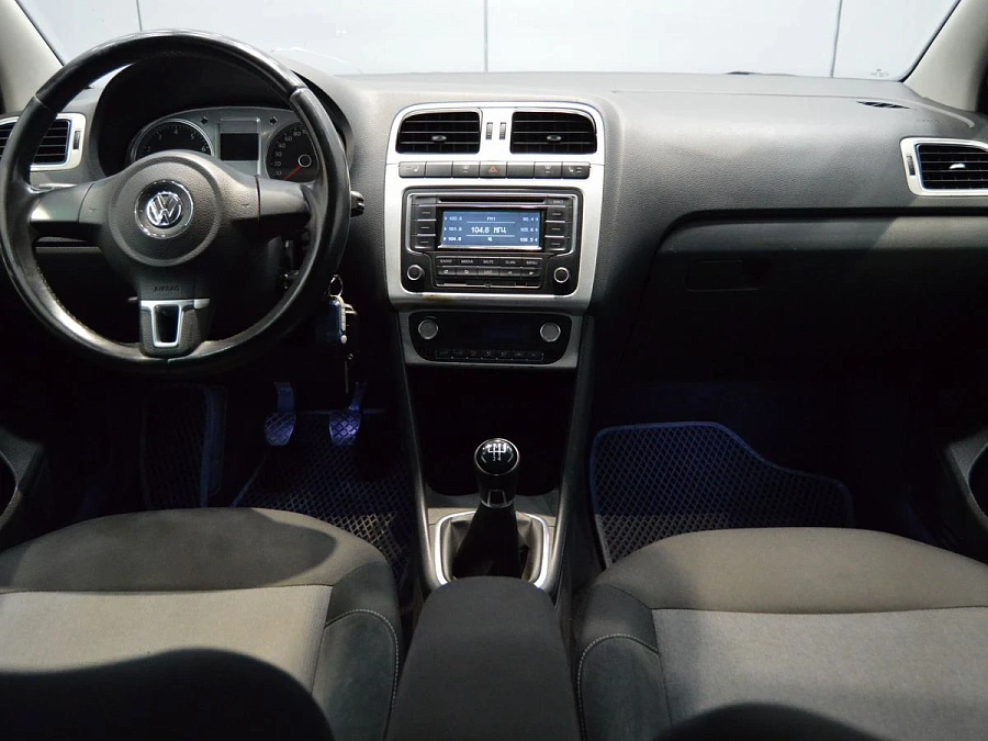 Volkswagen Polo, 2013г., передний привод, механика