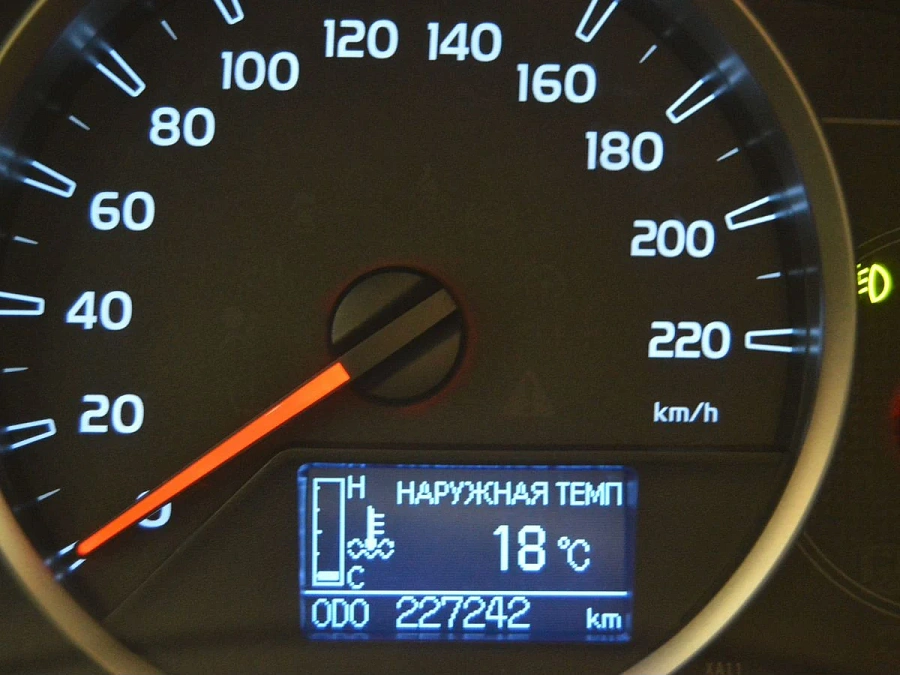 Toyota RAV4, 2014г., полный привод, вариатор
