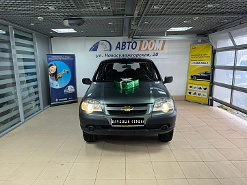 Chevrolet Niva, 2010г, полный привод, механика