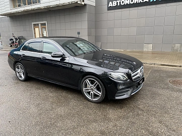 Mercedes-Benz E-Класс, 2020г, полный привод, автомат