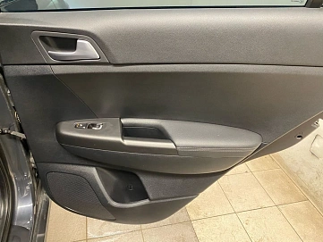 Kia Sportage, 2020г, передний привод, автомат