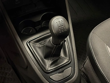 Lada (ВАЗ) Vesta, 2023г, передний привод, механика