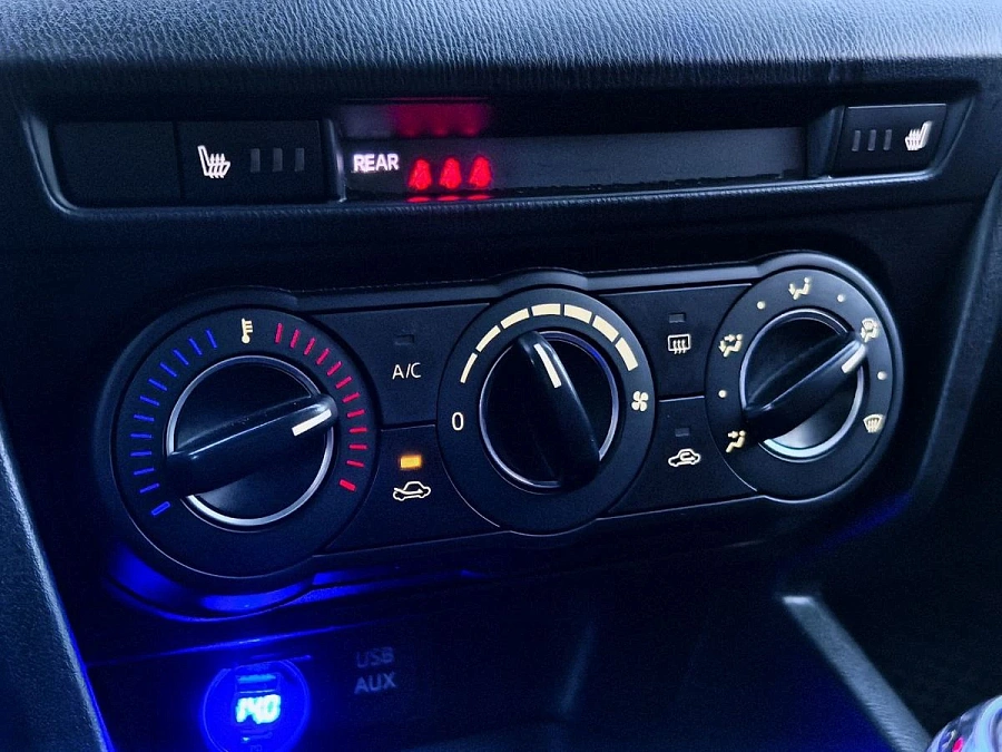 Mazda 3, 2014г., передний привод, механика