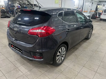 Kia Ceed, 2015г, передний привод, робот