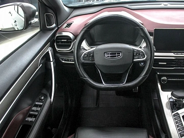 Geely Coolray, 2023г, передний привод, робот