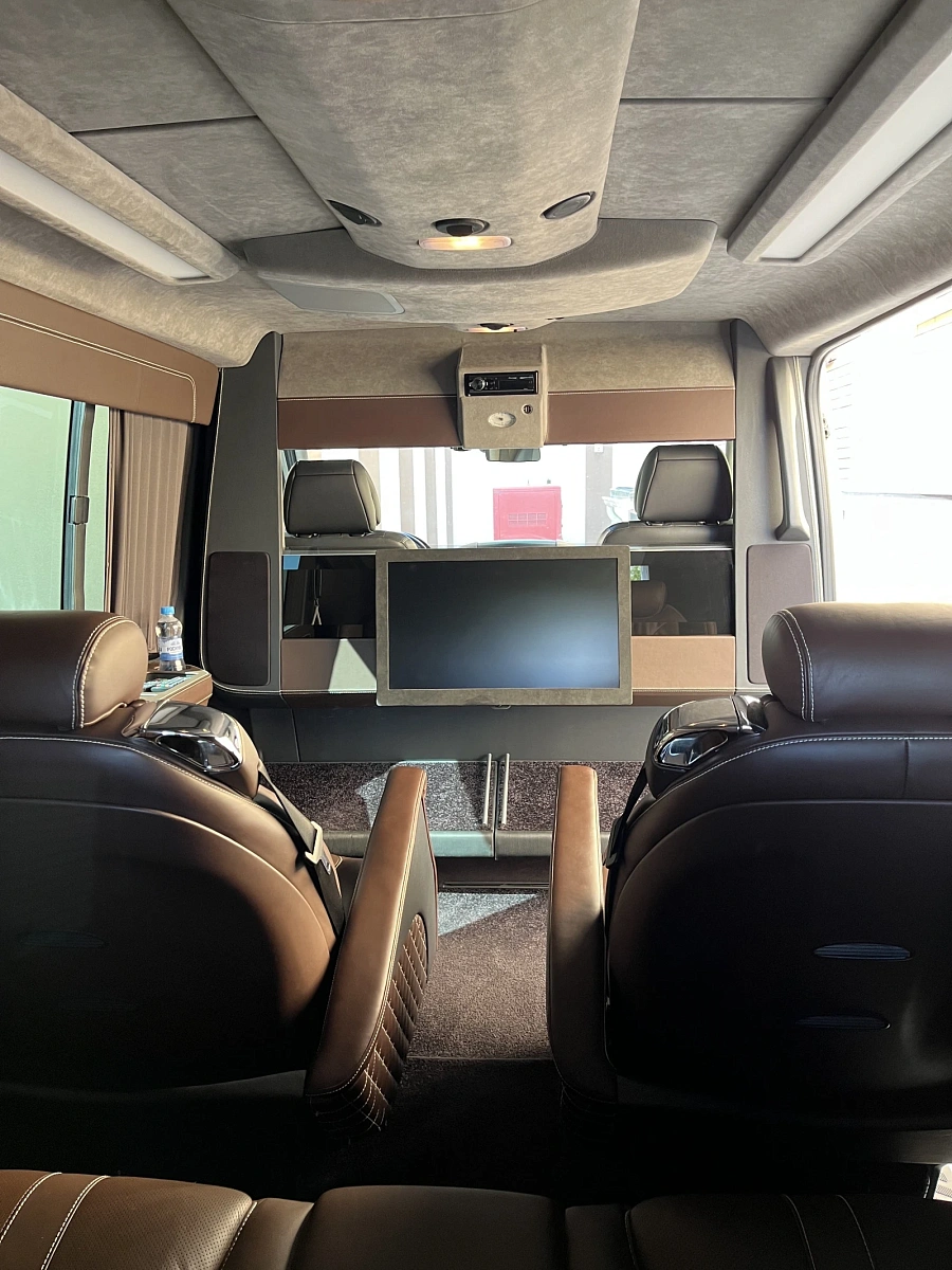 Mercedes-Benz R-Класс, 2015г., задний привод, автомат