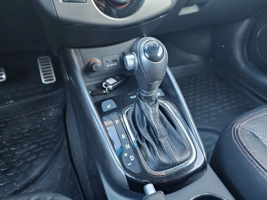 Kia Cerato, 2011г., передний привод, автомат