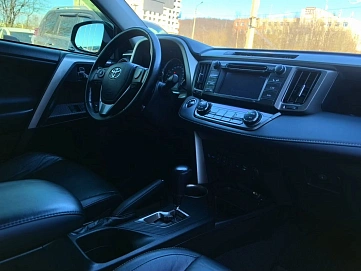 Toyota RAV4, 2013г, полный привод, автомат
