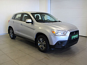 Mitsubishi , 2012г., передний привод, механика
