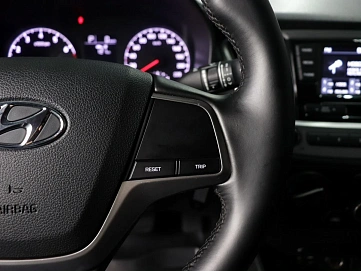 Hyundai Solaris, 2018г, передний привод, автомат