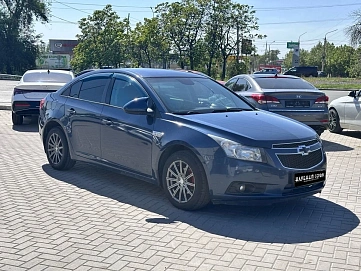 Chevrolet Cruze, 2011г, передний привод, механика