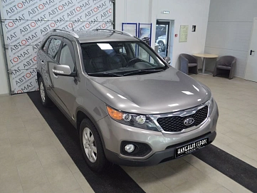 Kia Sorento, 2010г, полный привод, автомат