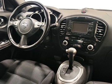 Nissan Juke, 2012г, передний привод, вариатор