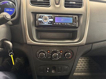 Renault Sandero, 2016г, передний привод, механика