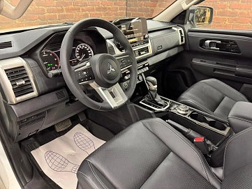 Mitsubishi L200, 2024г, полный привод, автомат