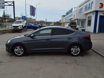 Hyundai Elantra, 2020г, передний привод, механика