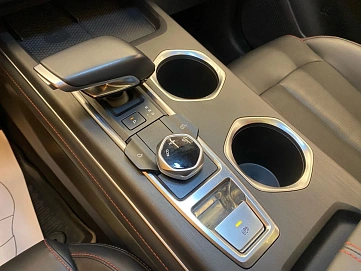 Changan , 2023г., передний привод, робот