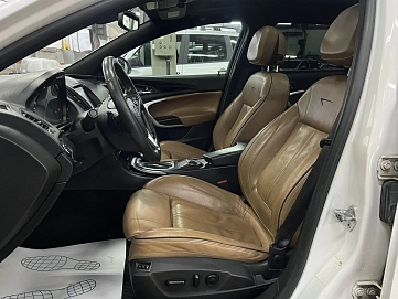 Opel Insignia, 2014г, полный привод, автомат