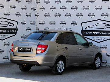 Lada (ВАЗ) Granta, 2022г, передний привод, механика