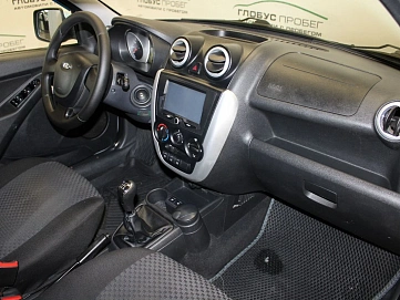 Lada (ВАЗ) Granta, 2013г, передний привод, механика
