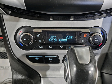 Ford Focus, 2013г, передний привод, робот