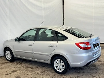 Lada (ВАЗ) Granta, 2021г, передний привод, механика