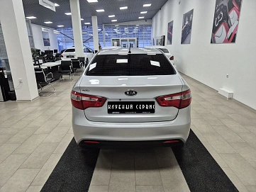 Kia Rio, 2012г, передний привод, автомат