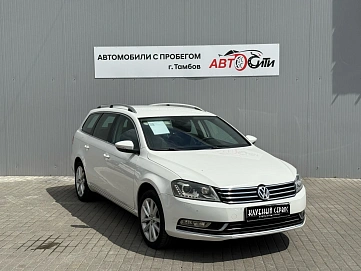 Volkswagen Passat, 2011г, передний привод, робот