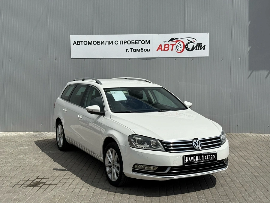 Volkswagen Passat, 2011г., передний привод, робот