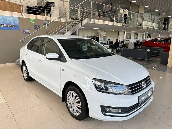 Volkswagen Polo, 2016г., передний привод, автомат