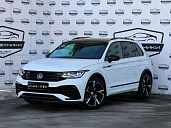 Volkswagen Tiguan, 2021г., полный привод, робот